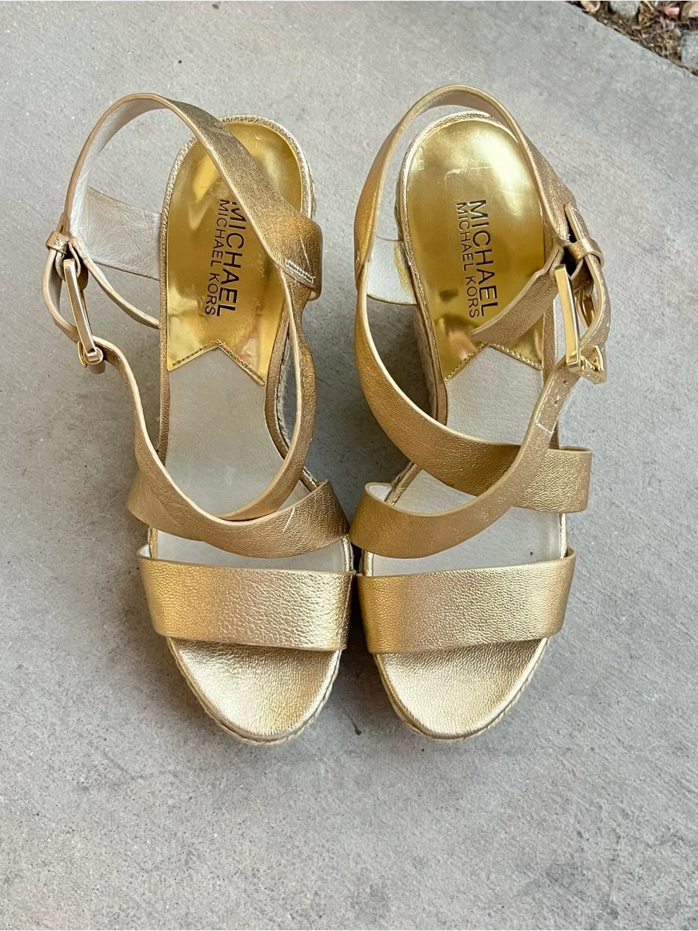 Michael Kors gold wedge sandals 8.5
